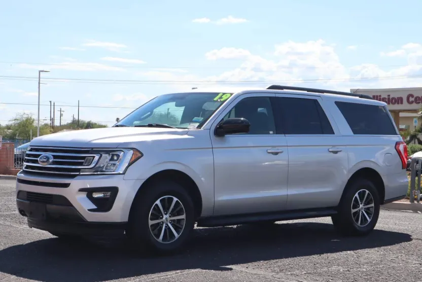 2019 Ford Expedition MAX XL photo 1