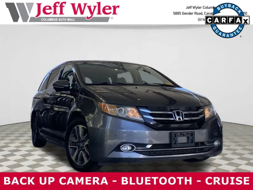 2017 Honda Odyssey Touring photo 1