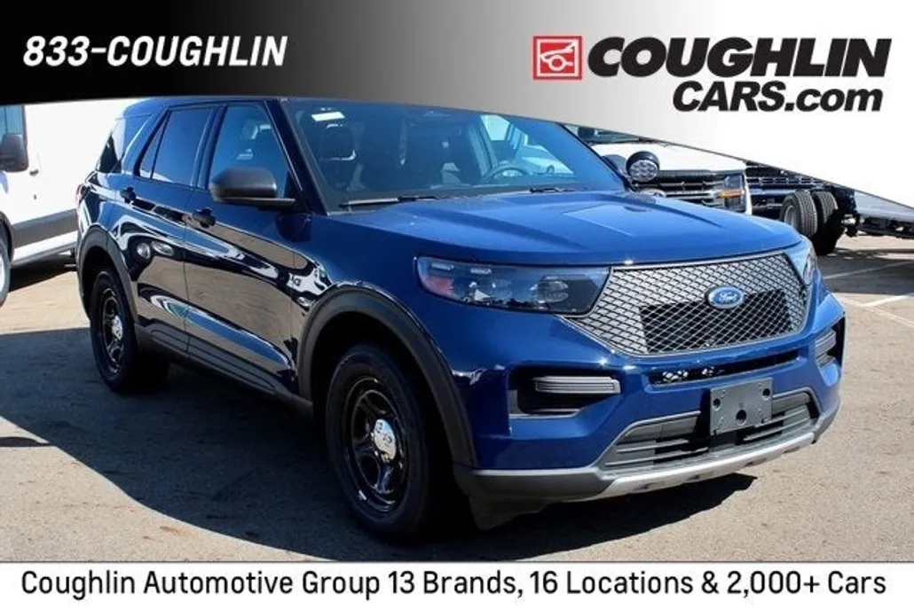 2025 Ford Explorer photo 1