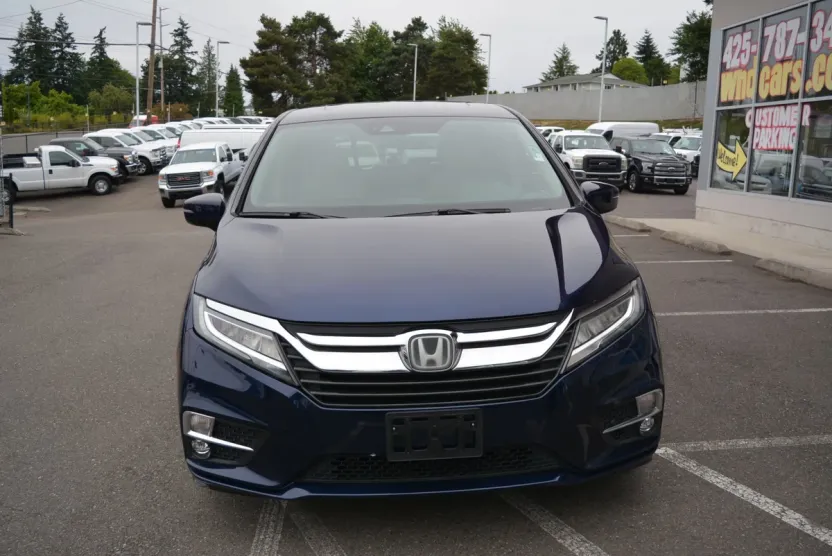 2020 Honda Odyssey Elite photo 1