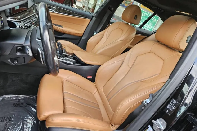 2019 Bmw 530i xDrive Sedan photo 1