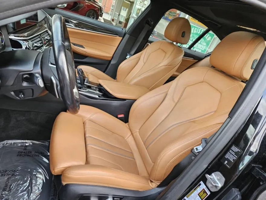 2019 Bmw 530i xDrive Sedan photo 1