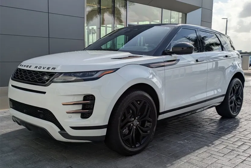 2023 Land Rover Range Rover Evoque R-Dynamic S photo 1