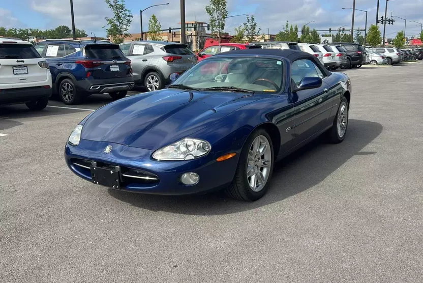 2001 Jaguar XK 8 photo 1