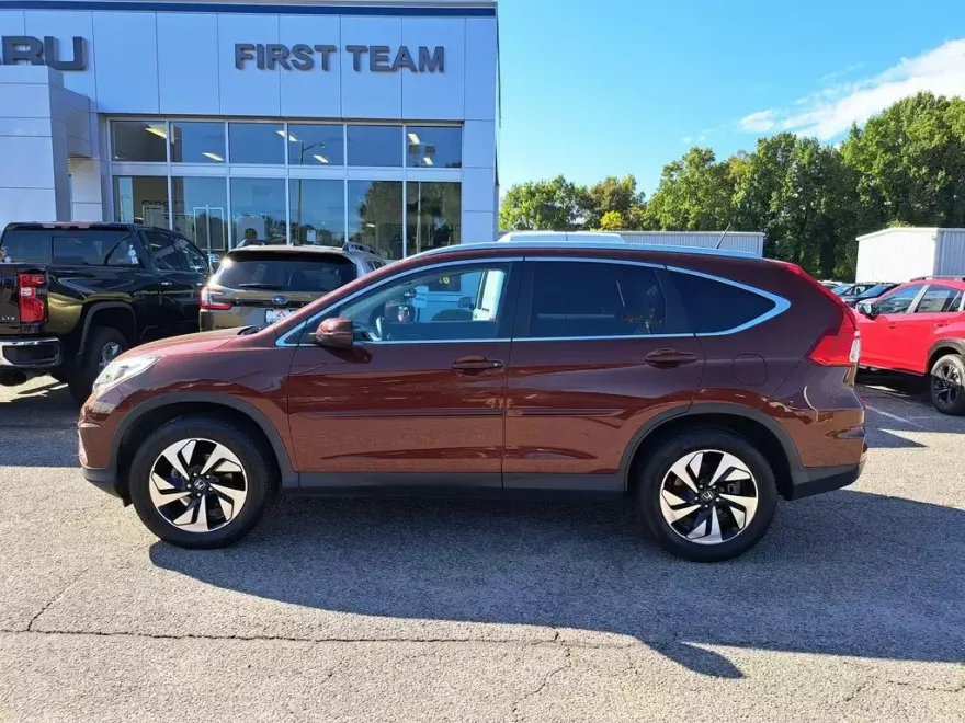 2015 Honda CR-V Touring photo 1