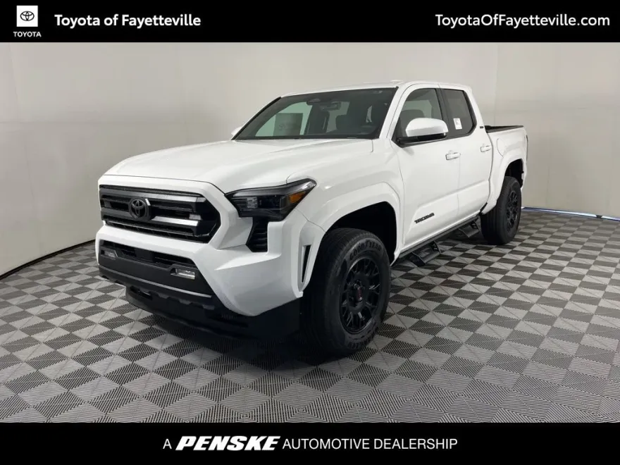 2025 Toyota Tacoma SR5 4x4 Double Cab photo 1