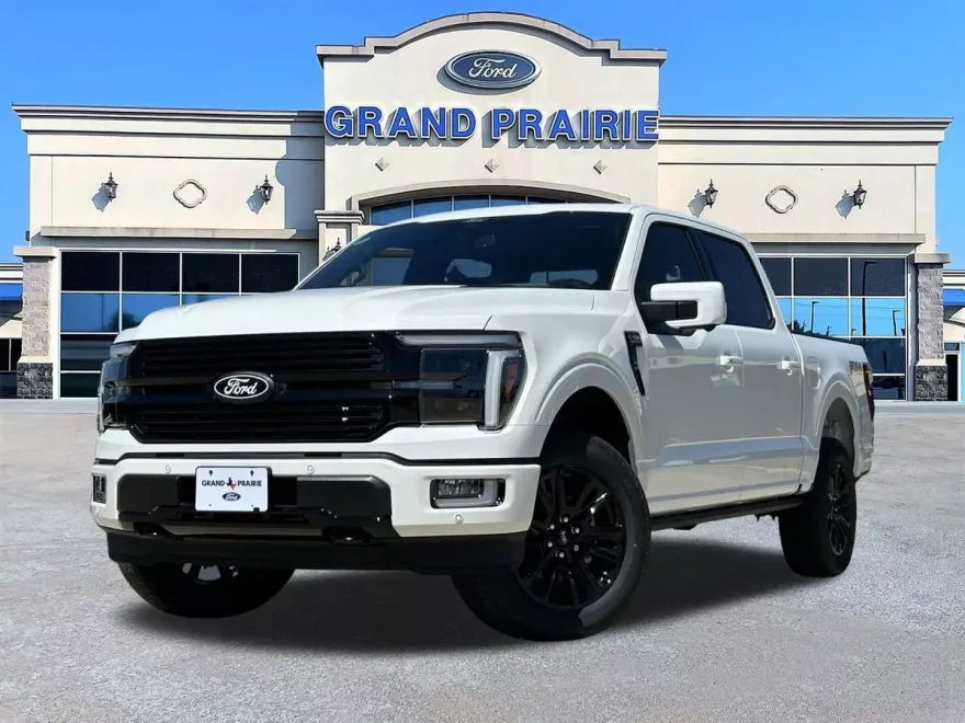 2025 Ford F-150 Platinum photo 1