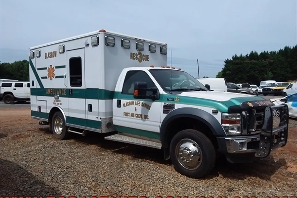 2008 Ford F-450 XL photo 1