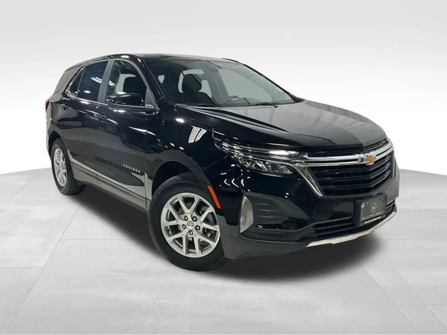 2024 Chevrolet Equinox LT photo 1