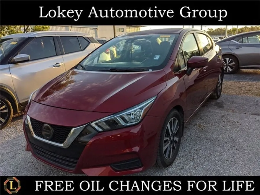 2020 Nissan Versa 1.6 SV photo 1