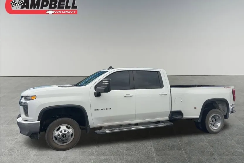 2023 Chevrolet Silverado 3500HD LT photo 1