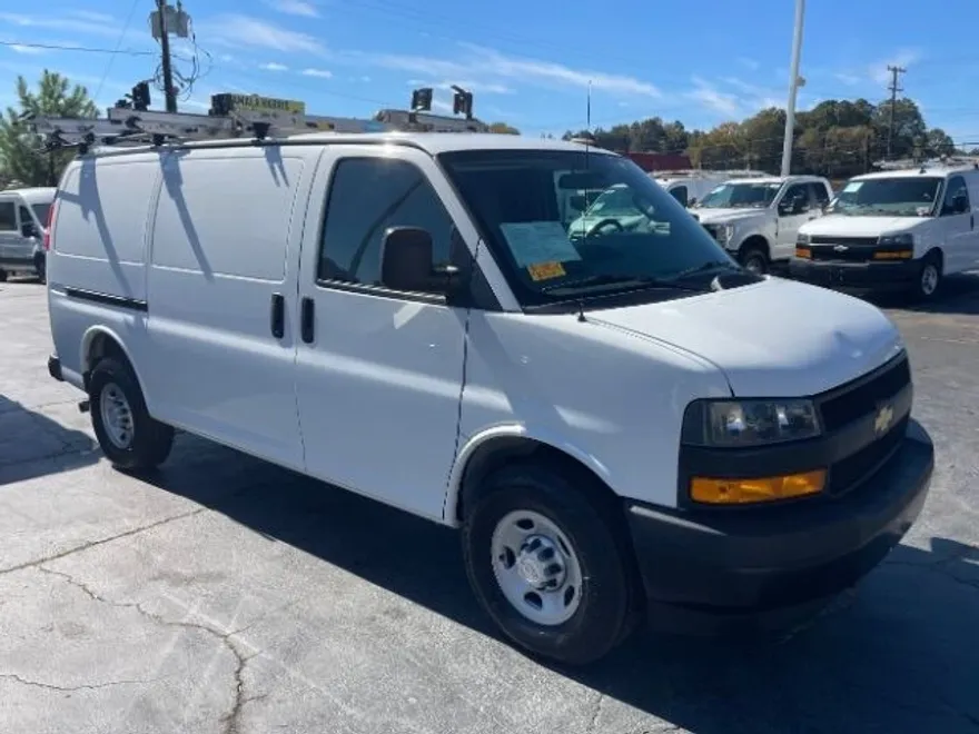 2011 Ford E-250 photo 1