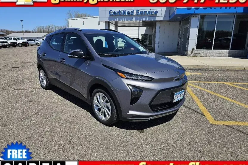 2023 Chevrolet Bolt EUV photo 1