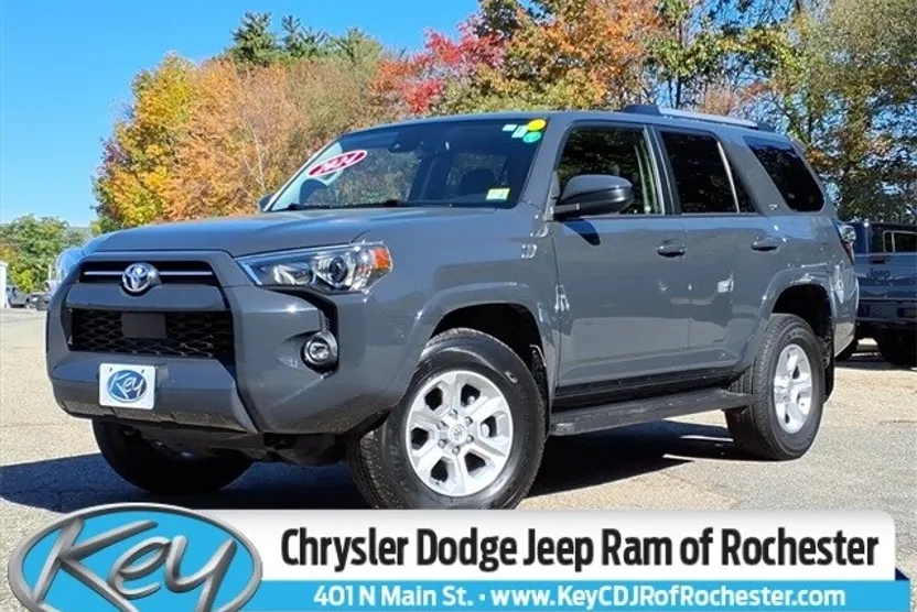 2024 Toyota 4Runner SR5 photo 1