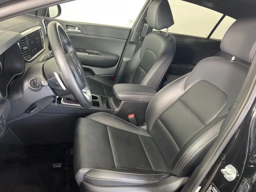 2022 Kia Sportage Nightfall Edition photo 1
