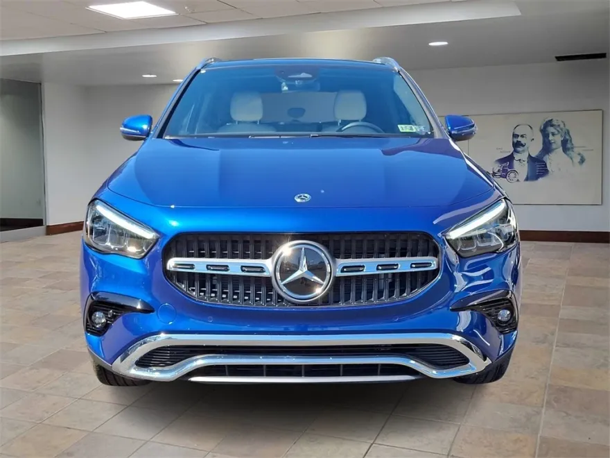 2025 Mercedes Benz GLA 250 4MATIC photo 1