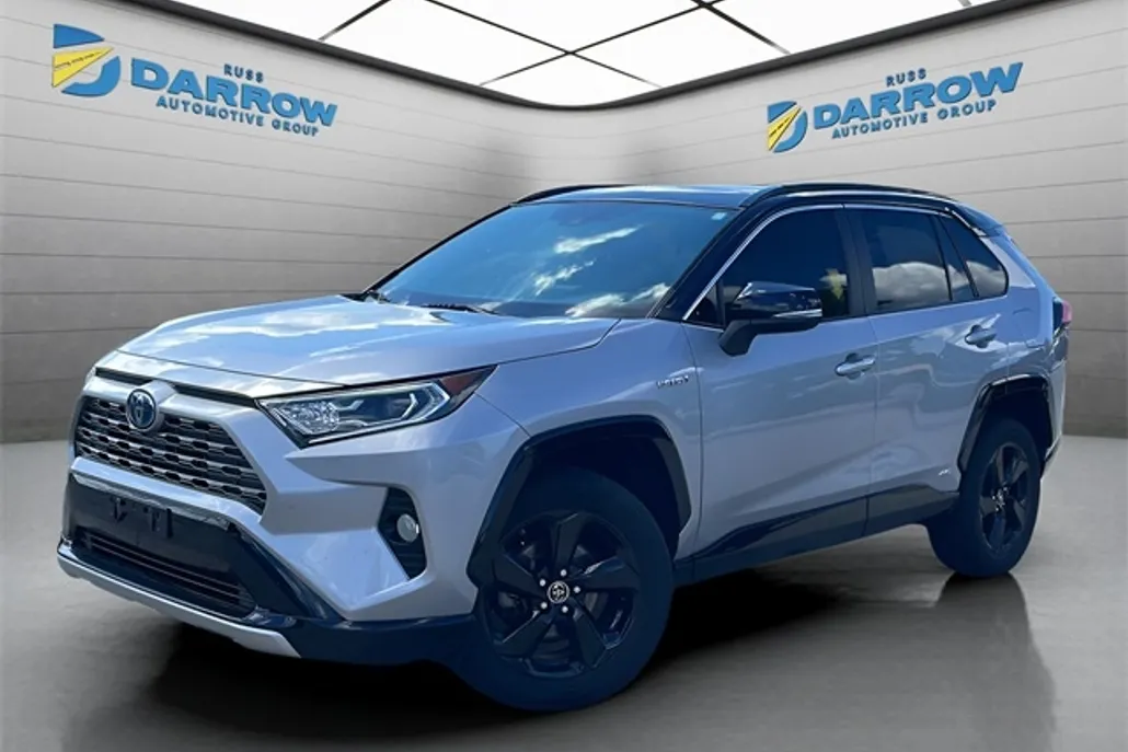 2019 Toyota RAV4 Hybrid XSE photo 1