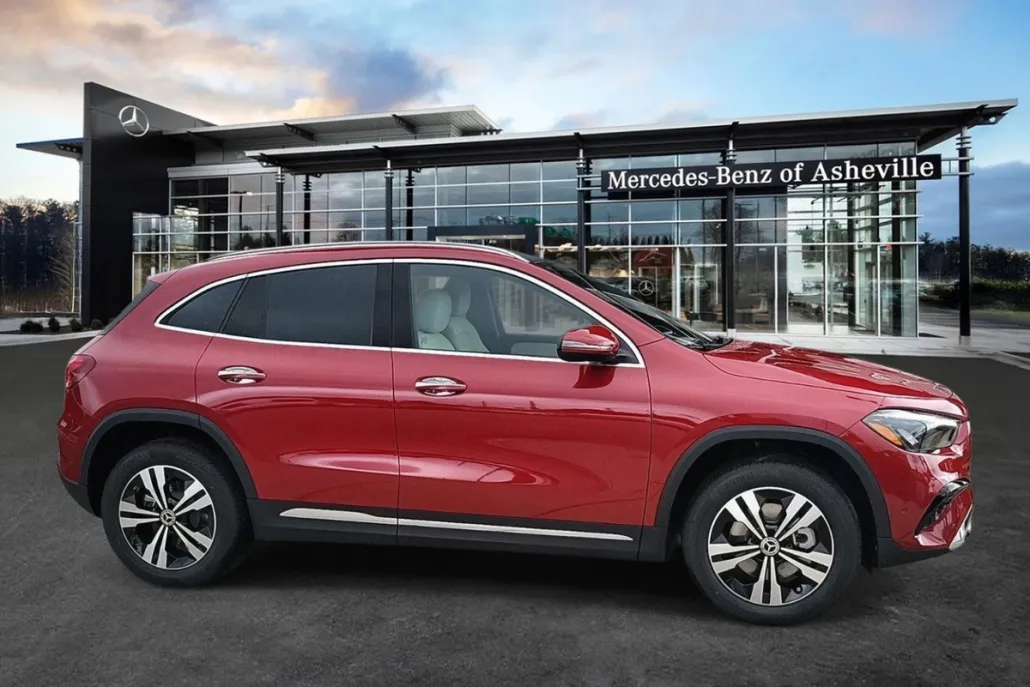 2025 Mercedes Benz GLA 250 4MATIC photo 1
