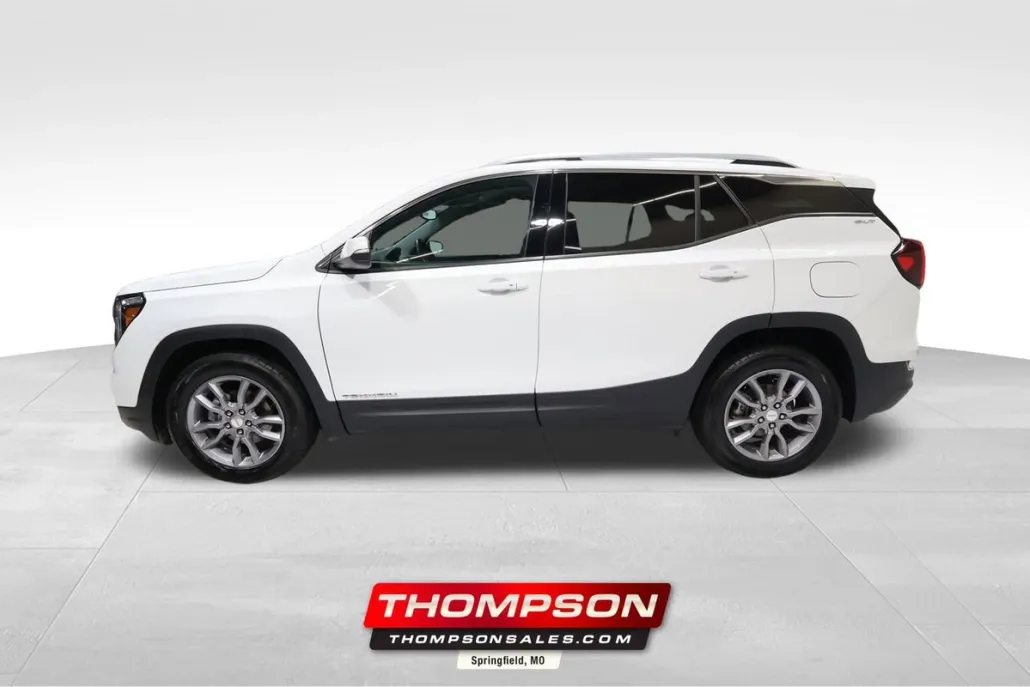 2024 Gmc Terrain SLT photo 1