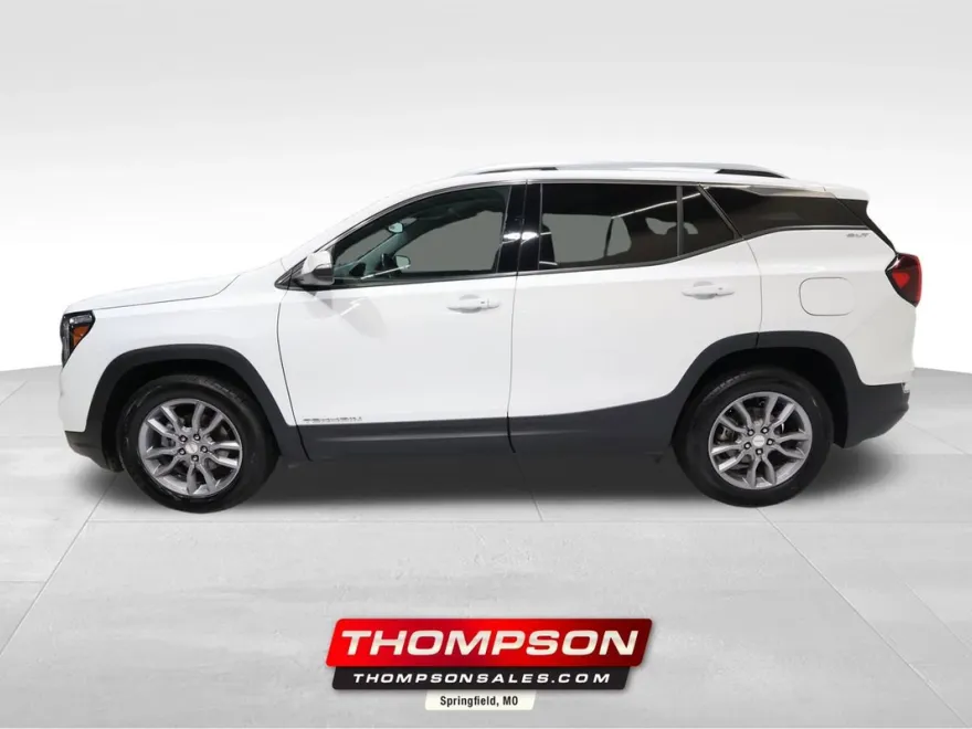 2024 Gmc Terrain SLT photo 1