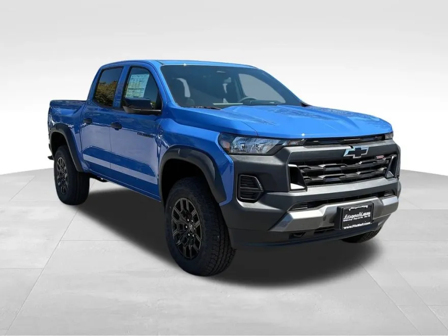 2026 Chevrolet Colorado Trail Boss photo 1