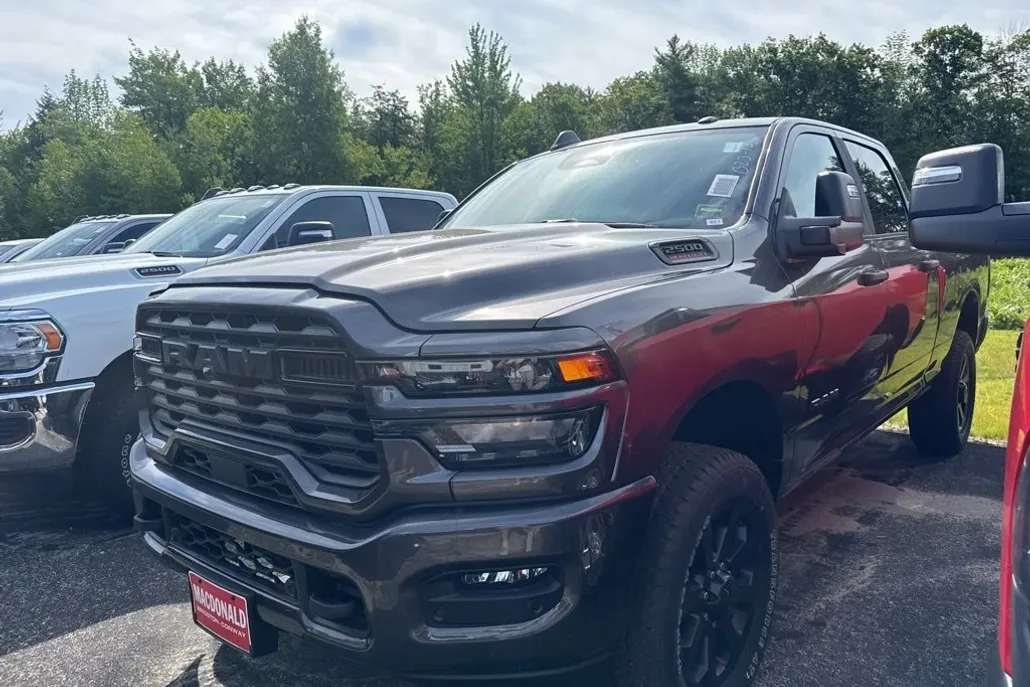 2025 Ram 2500 Big Horn photo 1