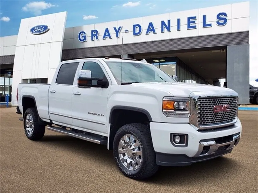 2016 Gmc Sierra Denali photo 1