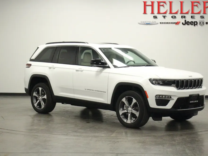 2025 Jeep Grand Cherokee Limited photo 1