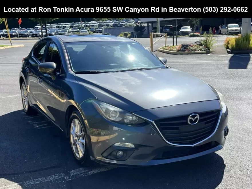 2016 Mazda Mazda3 Touring photo 1