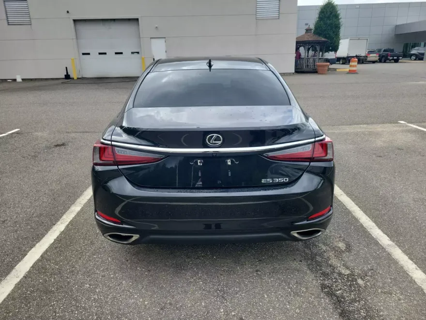 2023 Lexus ES 350 photo 1