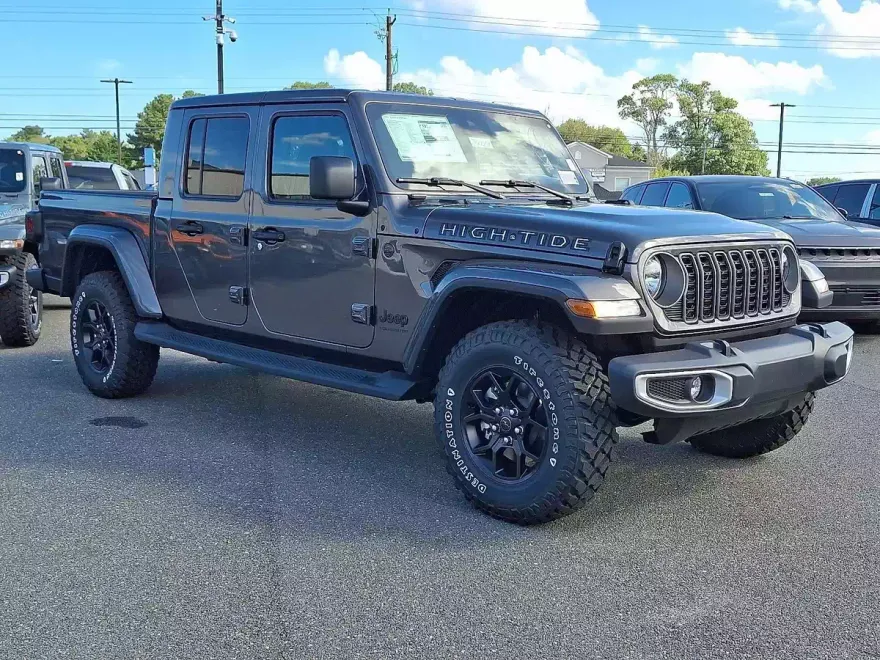 2025 Jeep Gladiator Sport photo 1