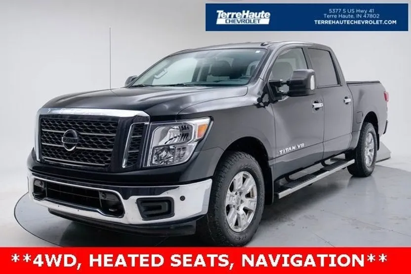 2018 Nissan Titan SV photo 1