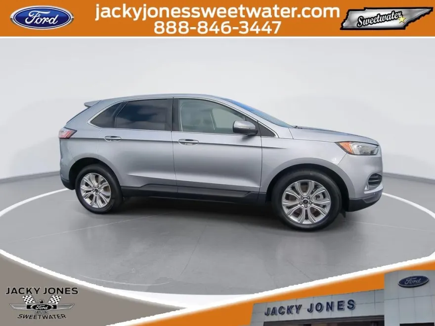 2023 Ford Edge Titanium photo 1