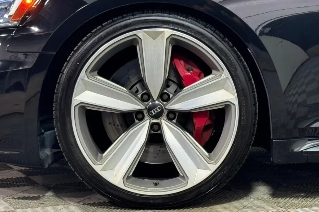 2019 Audi RS 5 photo 1