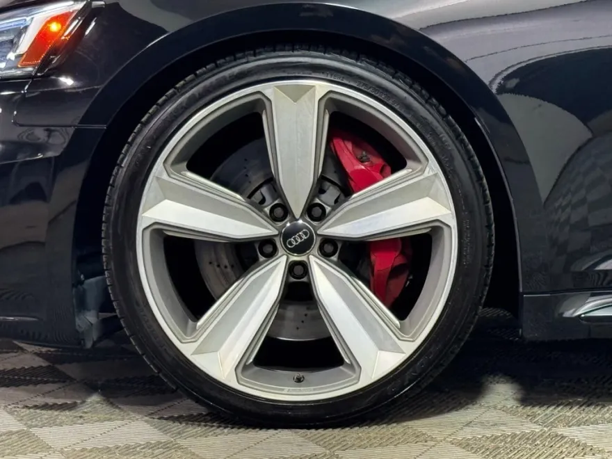 2019 Audi RS 5 photo 1