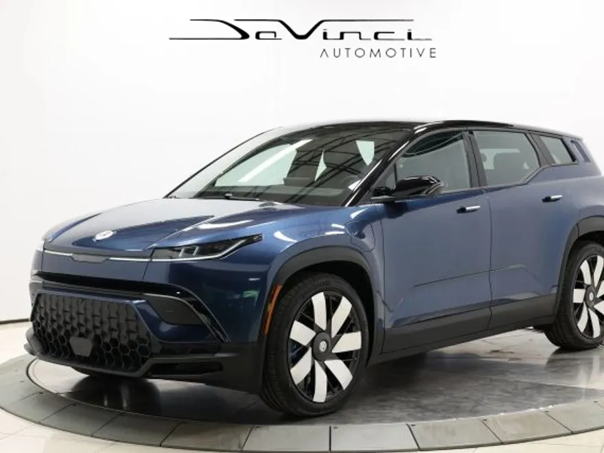 2023 Fisker Ocean photo 1