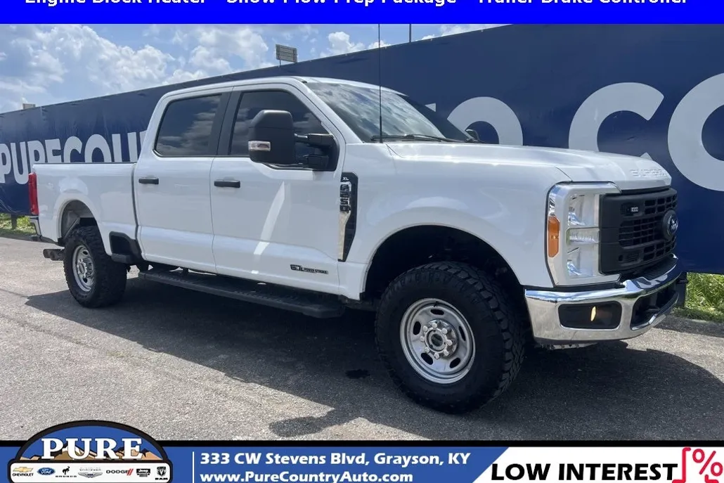 2023 Ford F-250 XL photo 1