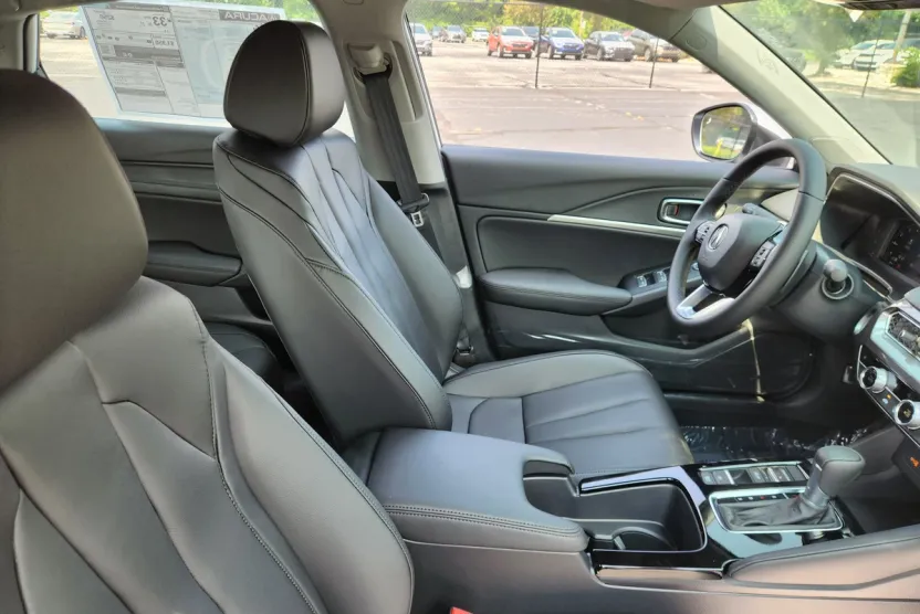 2025 Acura Integra Base photo 1
