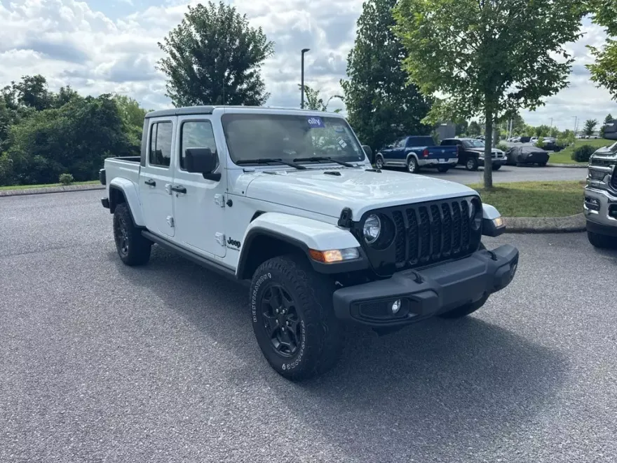 2021 Jeep Gladiator Willys photo 1