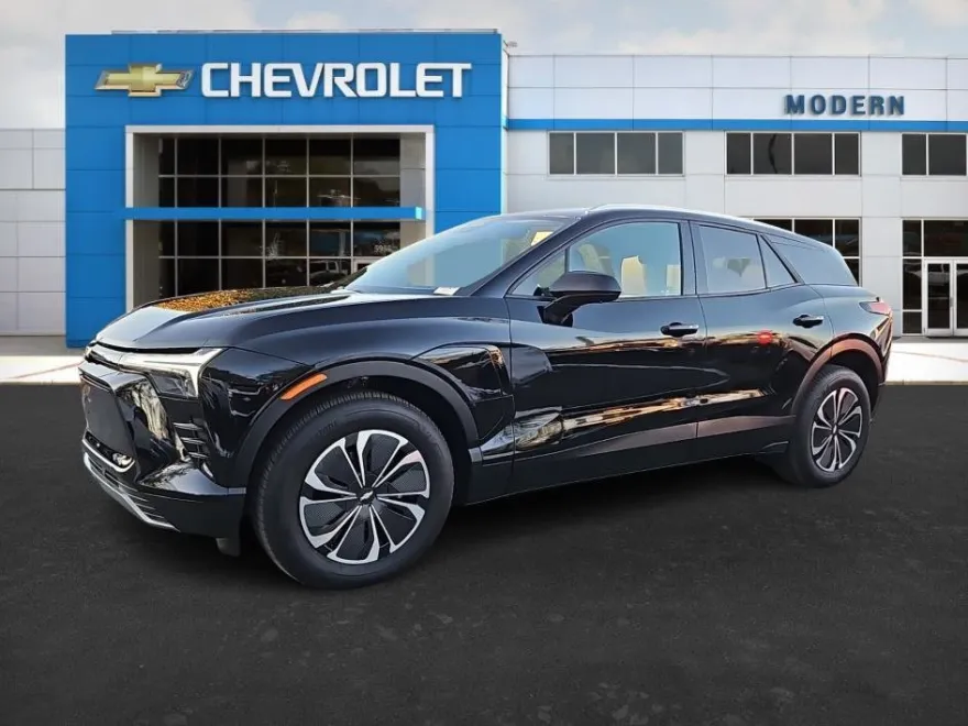 2024 Chevrolet Blazer EV photo 1