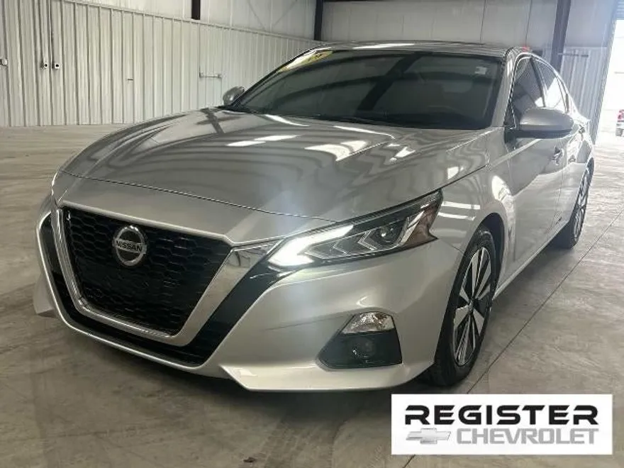 2019 Nissan Altima 2.5 SV photo 1
