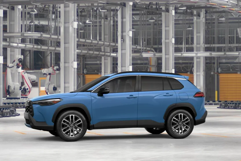 2026 Toyota Corolla Cross XLE photo 1