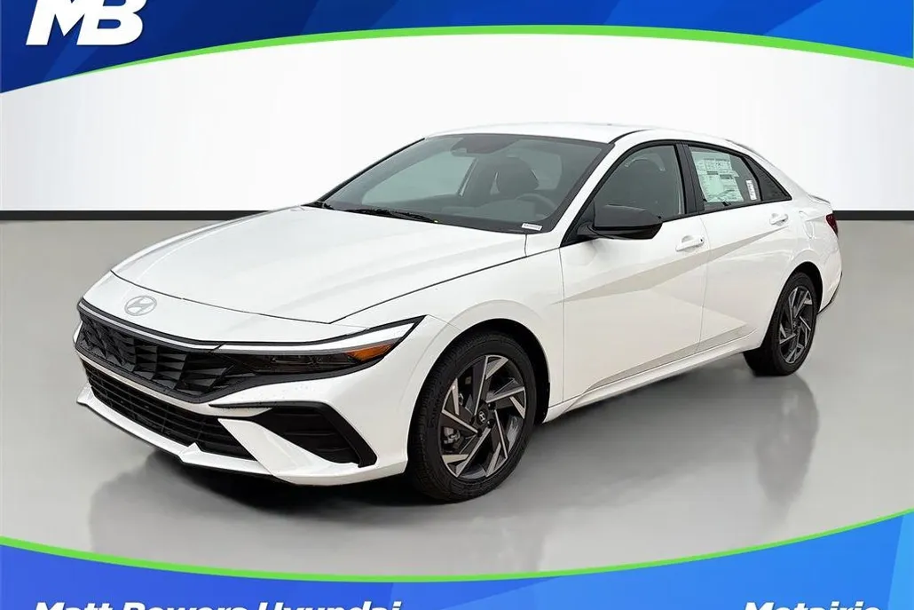 2025 Hyundai Elantra SEL Sport photo 1