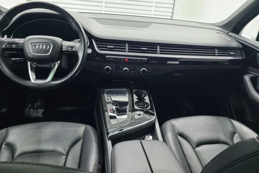 2017 Audi Q7 2.0T Premium Plus photo 1
