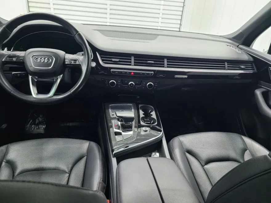2017 Audi Q7 2.0T Premium Plus photo 1