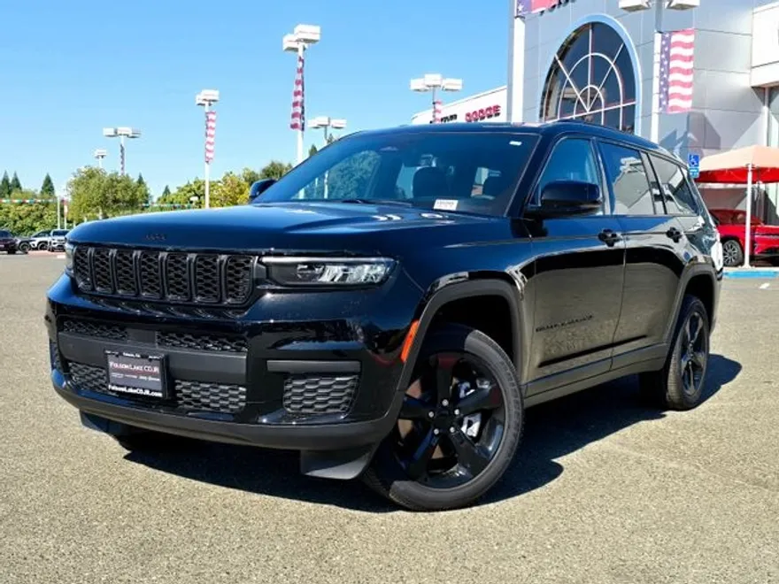 2025 Jeep Grand Cherokee Altitude X photo 1