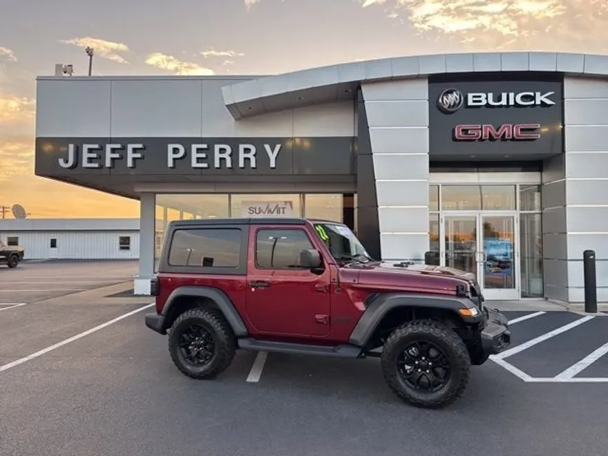 2022 Jeep Wrangler Willys Sport photo 1