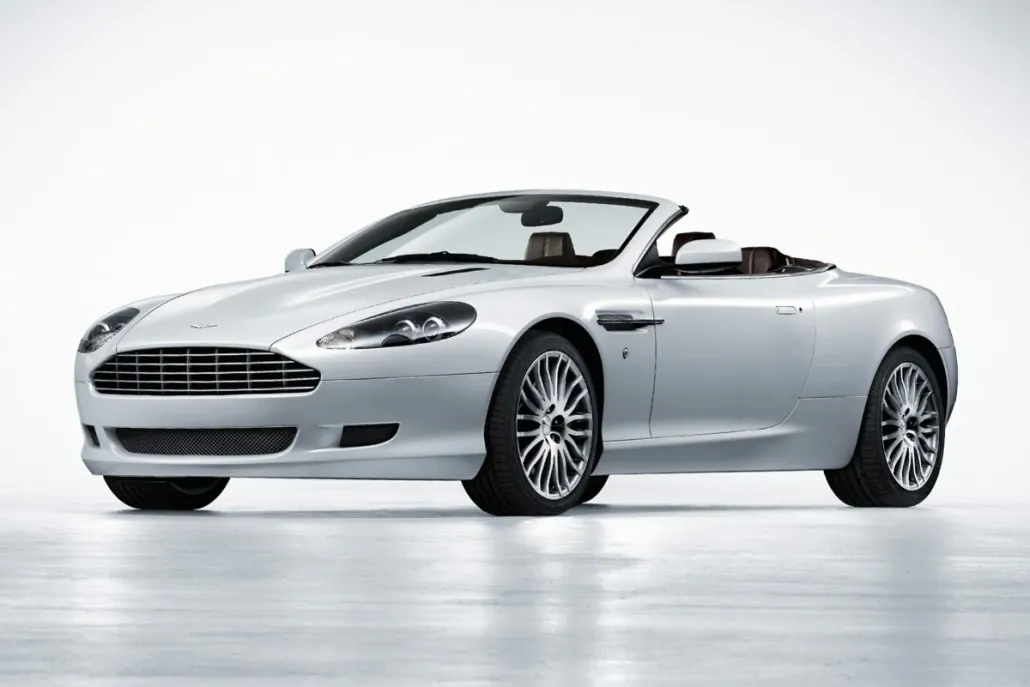 2010 Aston Martin DB9 Volante photo 1