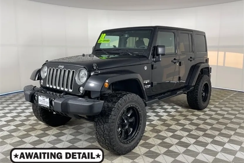 2018 Jeep Wrangler Unlimited Sahara photo 1
