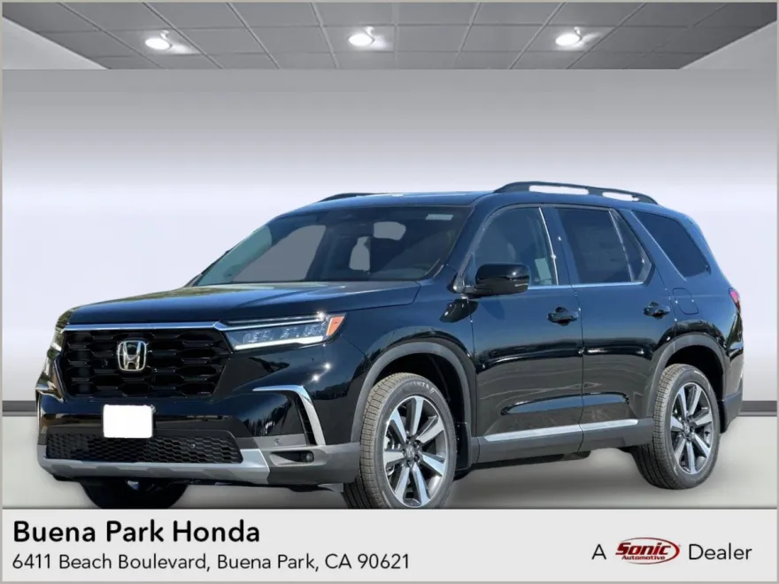 2025 Honda Pilot Touring photo 1